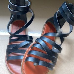 American Eagle Sandals